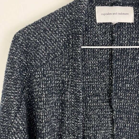 Cupcakes & Cashmere Black & White Loose Open Front Cardigan - Picture 6 of 11